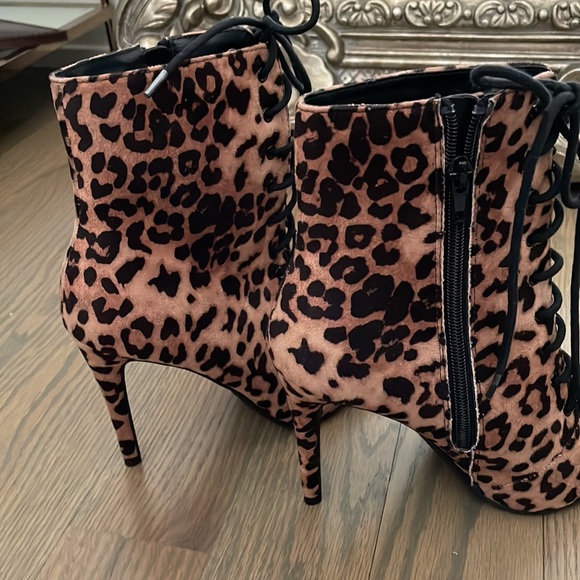 Leopard Pointed Toe Lace-up Bootie - Picture 7 of 8